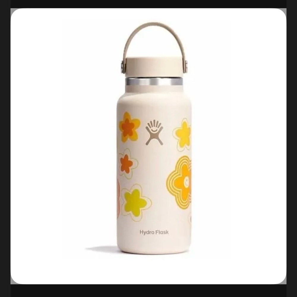 Hydro Flask Cream Bottle with Floral Design